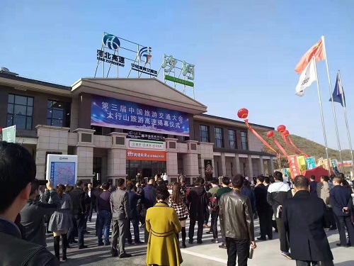 C:\Users\Administrator\Desktop\8135698886c93b288fd7a3c41a91e94.jpg C:\Users\Administrator\Desktop\8135698886c93b288fd7a3c41a91e94.jpg